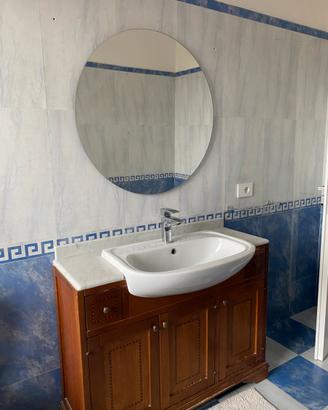 Mobile bagno legno massello con piano di marmo