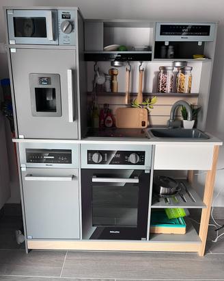 Gioco cucina completa di luci e accessori