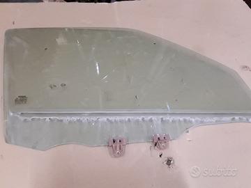 VETRO SCENDENTE ANTERIORE DESTRO NISSAN Juke 1Â° S