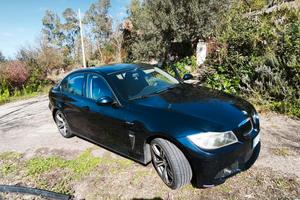  BMW E91 con allestimento M