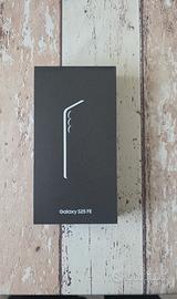 Samsung S25 FE MAI APERTO/SIGILLATO 