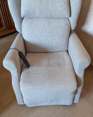 Poltrona Relax Elettrica Beatrix Lift 2 Motori