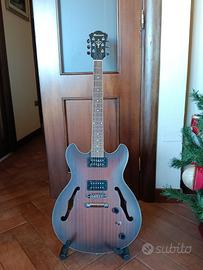 Chitarra Ibanez semiacustica 