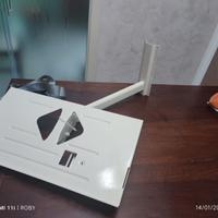Supporto monitor