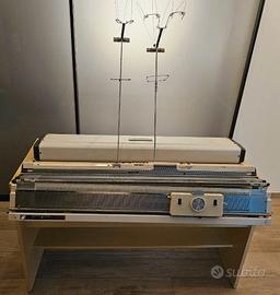 Macchina per maglieria Empisal Knitmaster 700 Dopp