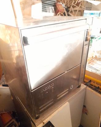 lavatazzine da bar professionale