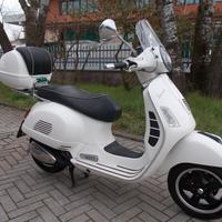 Vespa 300 GTS