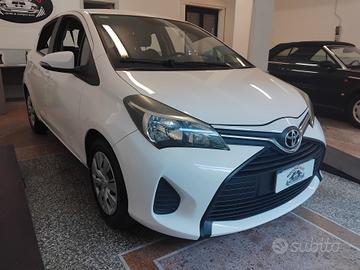 Toyota Yaris 1000 lounge