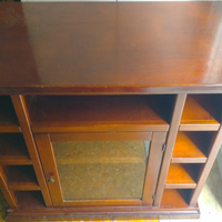 Mobile in legno massello