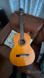 Chitarra acustica MAISON