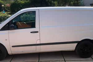 Mercedes vito long