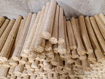 TRONCHETTI DI LEGNO DA ARDERE