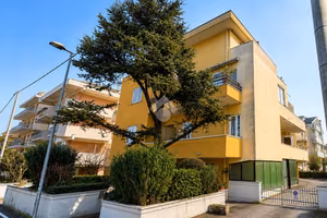 MONOLOCALE A RIMINI