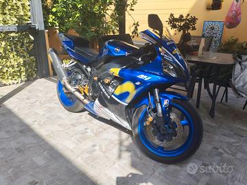 Yamaha R1