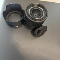 Lente Sony 24mm 1.8 Aps-C (SEL24F18Z)