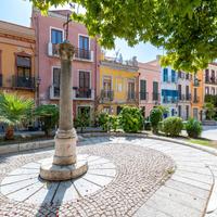 Cagliari Centro - Da Ristrutturare con Terrazza
