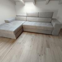Divano con apertura letto matrimoniale+cassettone