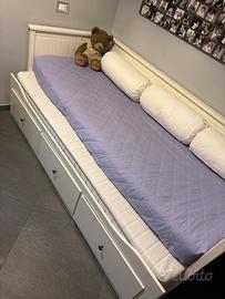 DIVANO LETTO doppio, SCRIVANIA e SEDIA CORDINATE