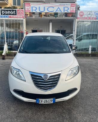 Lancia Ypsilon 1.2 69 CV 5P Gold 2014