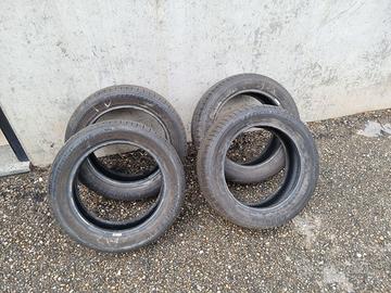 4 Pneumatici Goodyear 185/55 R15