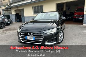 AUDI A4 Avant 30 2.0TDI 136CV S-Tronic Business