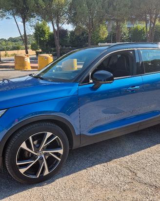 Volvo xc40 d3 geartronic R design  autocarro n1 