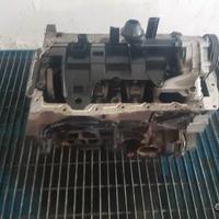 BASAMENTO BLOCCO MOTORE VOLKSWAGEN POLO 6R 1.6 TDI