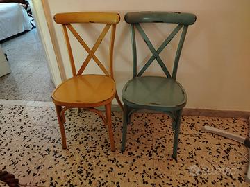 2 Sedie in legno stile chic/vintage