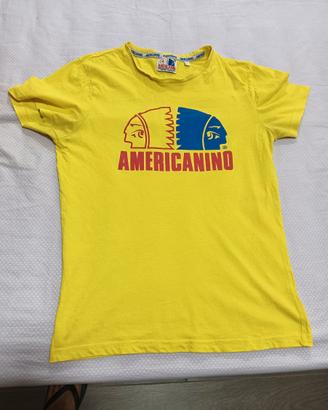T-shirt taglia S