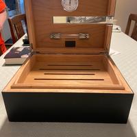 Umidificatore Sigari Natuzzi (50-75) in pelle