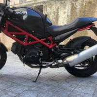 Monster 695