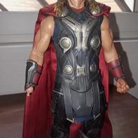 Thor action figure Avengers 34 cm Hot Toys 2015


