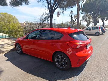 Ford Focus St-line 2019