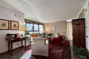 PORZIONE DI BIFAMILIARE A SONA