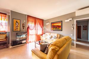 6 LOCALI A RESCALDINA