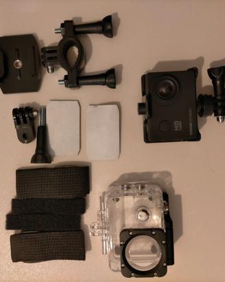 Action camera stile GoPro Momo Design