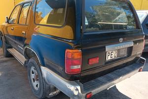 Toyota 4 runner 1994 per ricambi (2a)