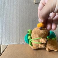 Portachiave in filo di lana o cottone fatto a mano