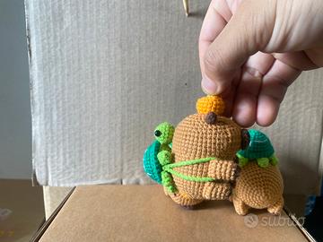 Portachiave in filo di lana o cottone fatto a mano