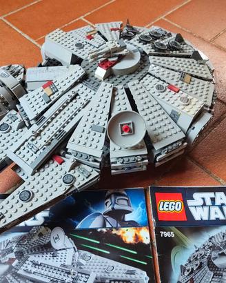 Lego Millenium Falcon Star Wars 7965
