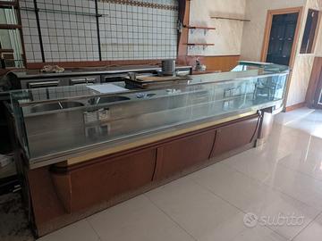 Banco vetrina per bar/pasticceria