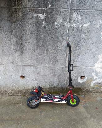monopattino  motore a scoppio tipo goped