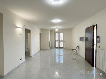 4Vani con  Garage Nuova Costruzione Zona S.Catania