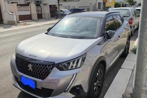Peugeot 2008 GT LINE