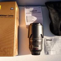Nikon AF-S 70-300mm f/4.5-5.6 G ED VR mai usato