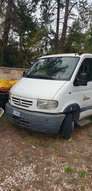 Autocarro renault mascotte 110.35 con casso