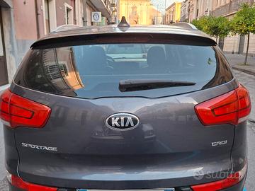 kia sportage anno 2015