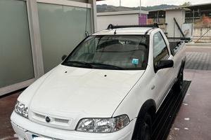 Fiat Strada Pick-up 1.9JTD