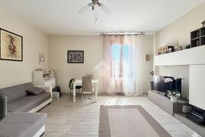 4 LOCALI A MONTEMURLO