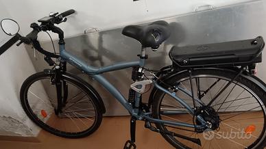 Bici elettrica a pedalata assistita